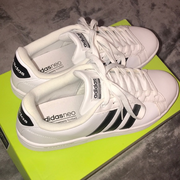 Adidas sneakers - Picture 3 of 3